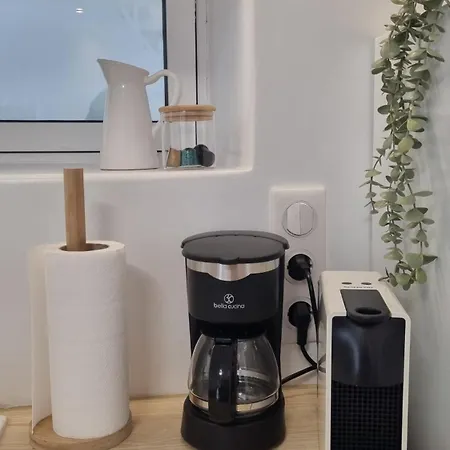 Pnoe Of Paros, A Breath Of Cyclades * Mármara